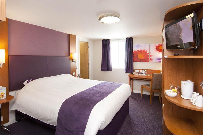 Premier Inn Birmingham South Rubery Exterior foto